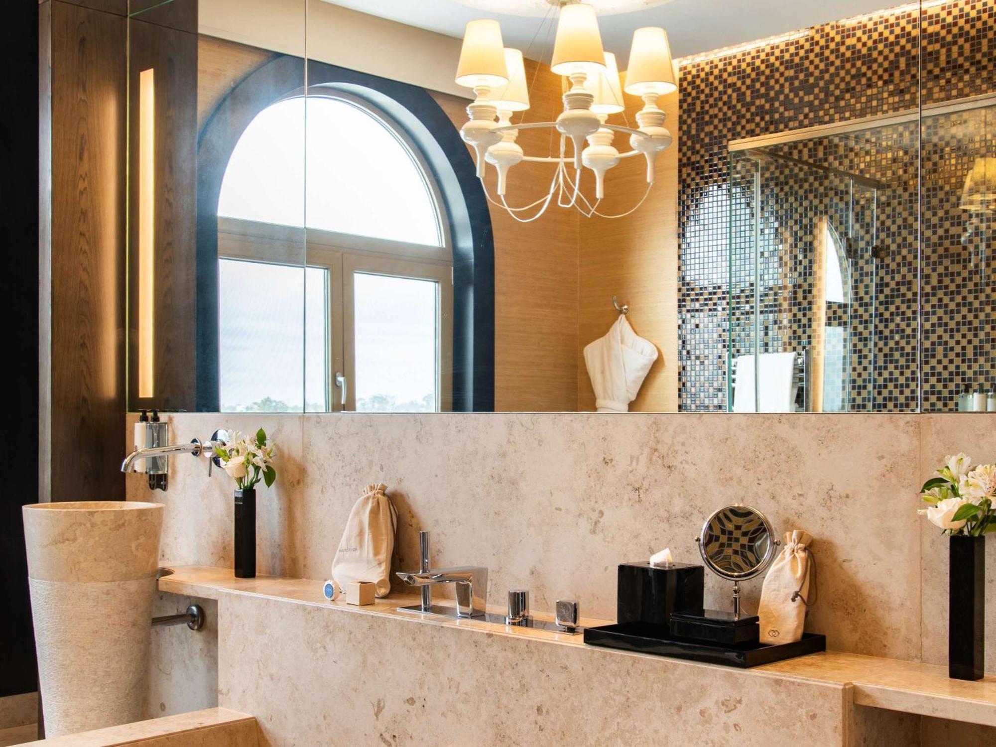 Sofitel Montevideo Casino Carrasco & Spa Ngoại thất bức ảnh Bathroom
